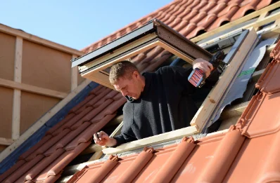 Pose de fenêtres de toit Velux à Rabouillet